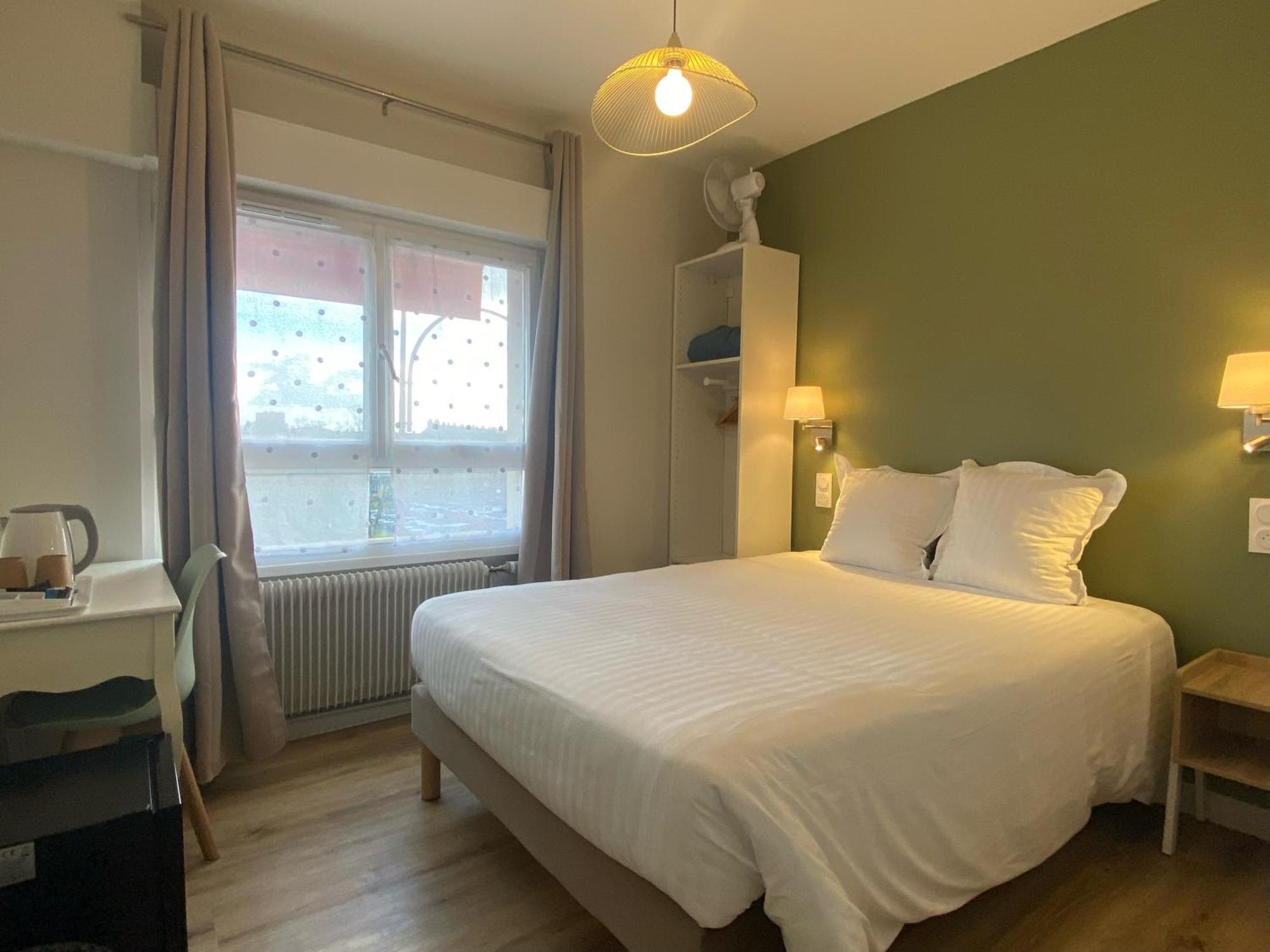 Hotel De Bretagne Fougères Dış mekan fotoğraf