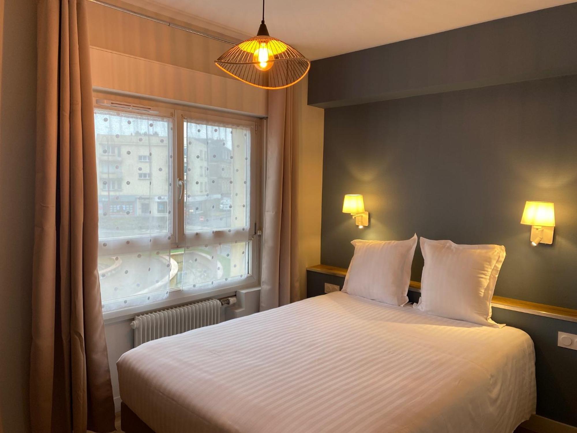 Hotel De Bretagne Fougères Dış mekan fotoğraf