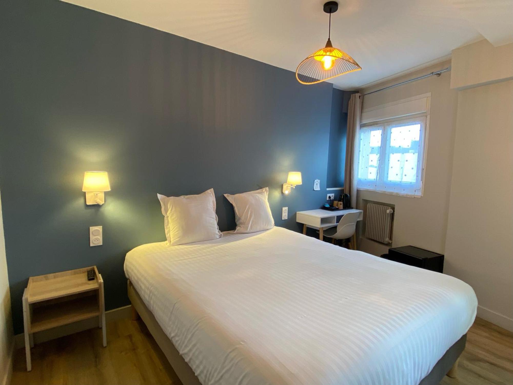 Hotel De Bretagne Fougères Dış mekan fotoğraf
