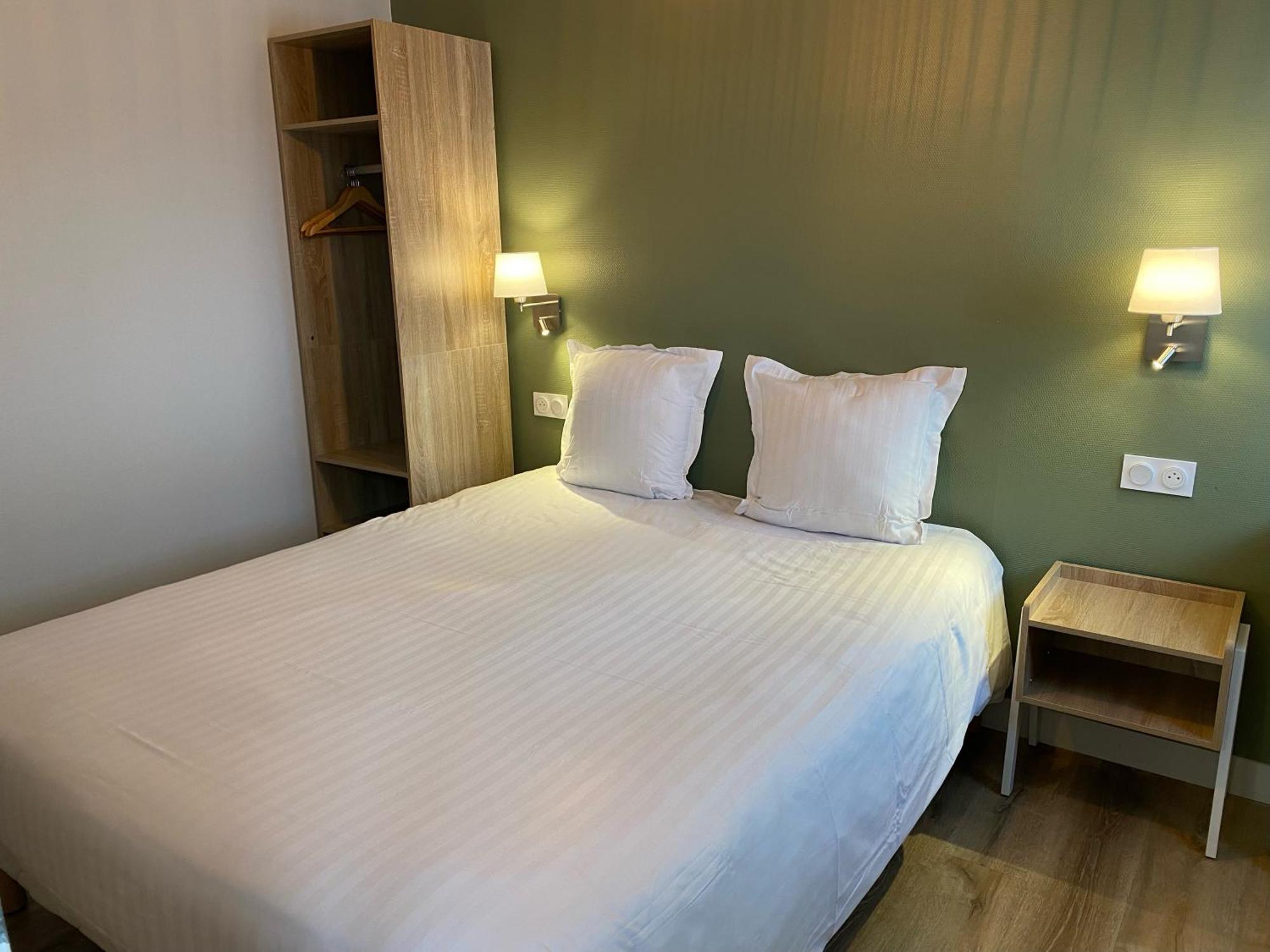 Hotel De Bretagne Fougères Dış mekan fotoğraf